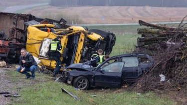 В Литве отмечают Всемирный день памяти погибших на дорогах