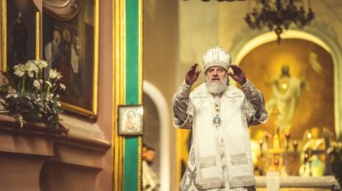 Поздравление митрополита Иннокентия с праздником Рождества Христова всем христианам, празднующим его 25 декабря