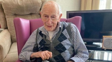 Англичанин Джон Тиннисвуд стал старейшим из ныне живущих мужчин в мире