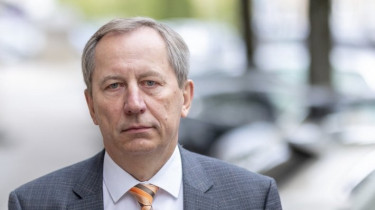 Советник президента Дейвидас Матулёнис: удар Украины по авиации России – звоночек, чтобы Москва задумалась