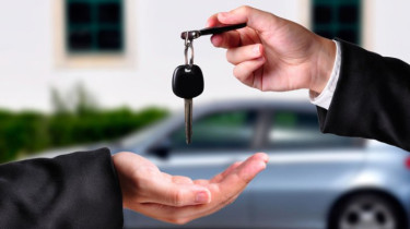 Продаем автомобиль