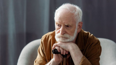 Брат выходит на пенсию