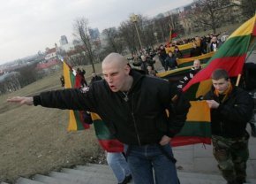 Расследование шествия ультранационалистов будет проведено
