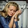 Жертвами торговли людьми чаще всего становятся девушки