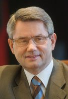 Председатель Сейма Литвы покидает пост