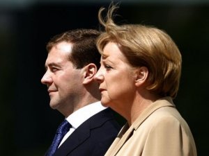 Дебют Медведева в Европе