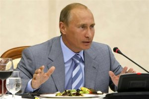Премьер-министр России подискутировал с политологами