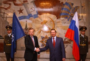 Россия готова развивать партнерские отношения с НАТО