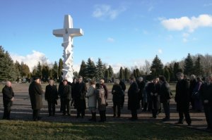 Глава МИД ездит не только по заграницам