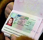 Посольство США в Вильнюсе начинает выдавать «родственные» визы