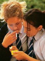 Подросткам запретят носить с собой сигареты 