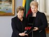 Награждая Ельцина, Литва послала сигнал Кремлю и Брюсселю