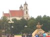 Кому бы ещё поставить памятник?  