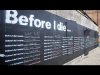 "Плита желаний" на фасаде здания Клайпедского музыкального театра - "Before I die"