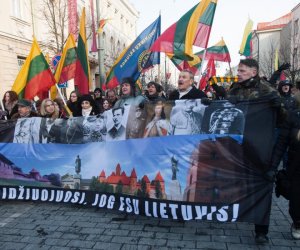 Патриоты и «ватники»   