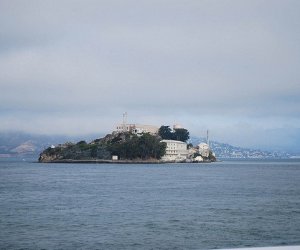 21 марта официально закрыта самая известная тюрьма в мире - Алькатрас