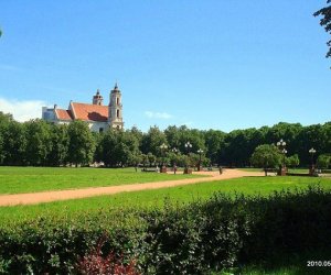 Площадь Лукишкес в центре столицы закрывается до следующего лета