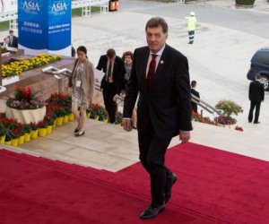 Социал-демократы остаются на вершине рейтингов в Литве