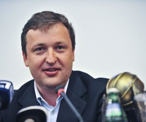 Депутат в ЕП от Литвы А. Гуога перешел во фракцию правых в Европарламенте