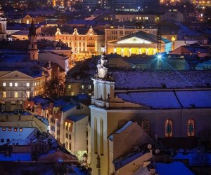 Жители Литвы предпочитают встречать Новый год дома
