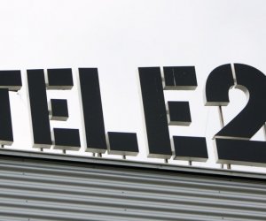  Tele2 компенсирует звонки и SMS находящимся в Лондоне литовцам