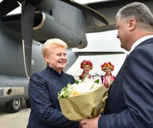 Киев: Президент Литовской Республики Даля Грибаускайте прибыла в Украину