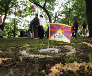 В Вильнюсе в Тибетском сквере будет открыта табличка на литовском и тибетском языках