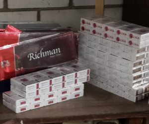 В Тракайском районе опять контрабандный груз контрафактных сигарет