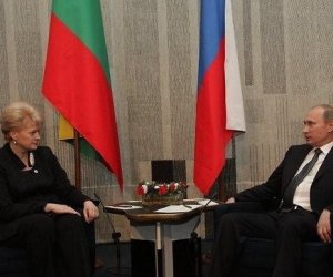Москва отрицает, что В. Путин предъявил президенту Литвы список требований