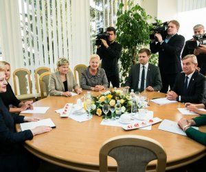 Цель учений "Запад" - запугать нас, говорит президент Литвы