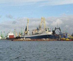 В Клайпедском порту возобновляется судоходство