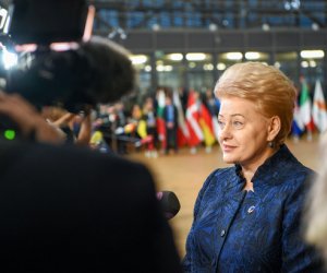 Президент Литвы: Украине требуется больше упорства в реализации реформ (дополнено)