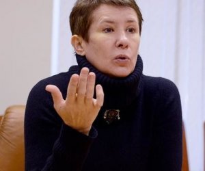 Е.Вайцеховская: "Спорт превращается в театр абсурда"