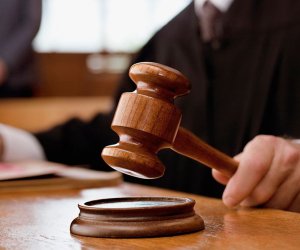 Суд оправдал специалиста мэрии Вильнюса, обвиненного в подскрекательствах против русских...