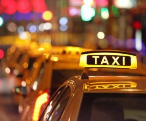 Мэр Вильнюса обратился в Совет по конкуренции в связи с рекламой Yandex. Taxi (дополнено)