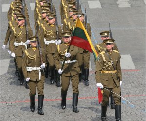 В Вильнюсе состоится парад по случаю столетия Литовской армии 