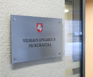 Сотрудника мэрии Вильнюса вновь просят наказать за подстрекательства против русских