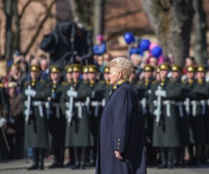 НАТО защищает право Литвы на свободную и мирную жизнь (дополнено)