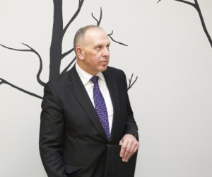 Посол Литвы Р. Мотузас остается отозван из России до "отдельного решения"