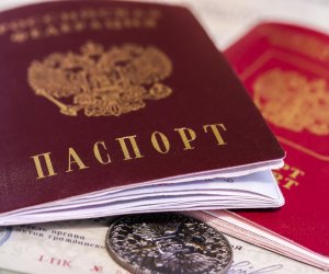 Литва призывает ужесточить санкции в отношении России из-за выдачи паспортов на Донбасе