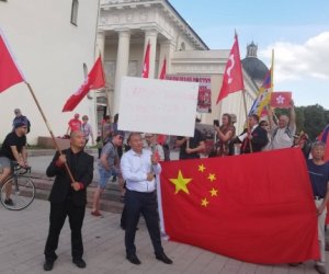 Глава МИД Литвы: китайские дипломаты переступили допустимые границы (обновлено)