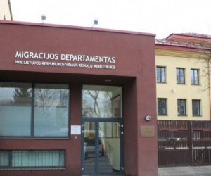 Департамент миграции Литвы озабочен фиктивными электронными регистрациям 