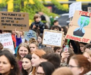 В Вильнюсе в шествии по поводу изменения климата участвовало около 200 человек