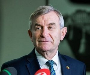 В. Пранцкетис призывает правящих  внести на следующей неделе проект о его увольнении