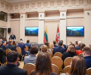 Президент Литвы: необходимо оценить влияние всех решений на окружающую среду (дополнено)