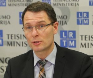 Министр юстиции Литвы в Брюсселе поднимет вопрос о выдаче граждан ЕС третьим странам