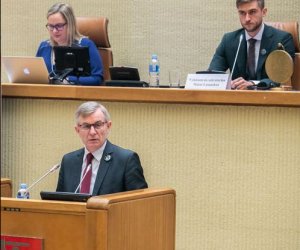 Правление Сейма Литвы отозвало мероприятия 11-ого марта в закрытых помещениях (дополнено)