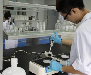 Китай приступил к клиническим испытаниям вакцины от коронавируса