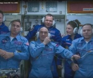 Астронавты готовятся вернуться с МКС в мир, трансформированный коронавирусом