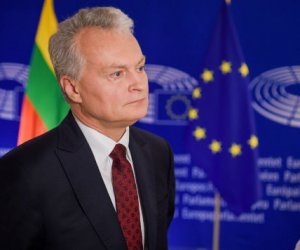 Президент Литвы призвал ЕК предпринять действия по безопасности БелАЭС